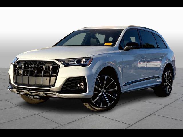 2022 Audi SQ7 Premium Plus