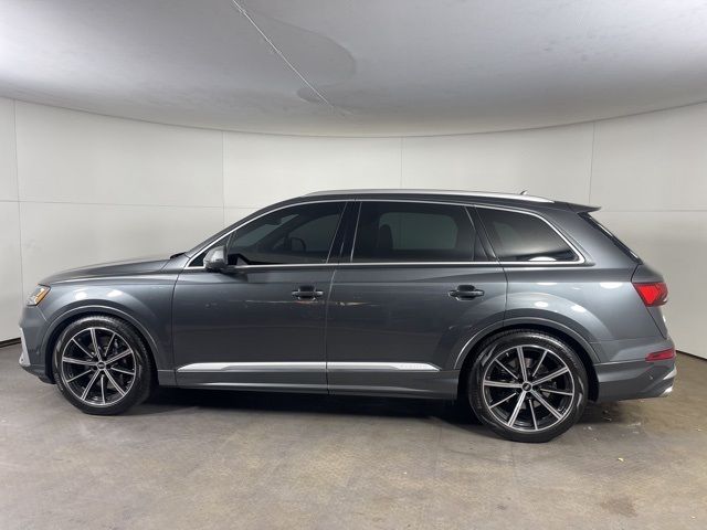 2022 Audi SQ7 Premium Plus