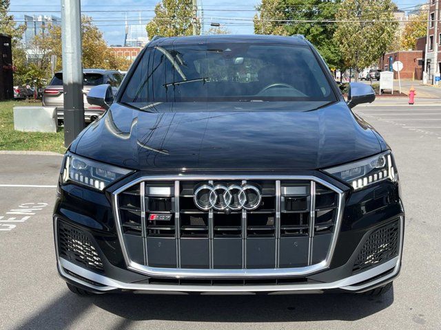 2022 Audi SQ7 Premium Plus