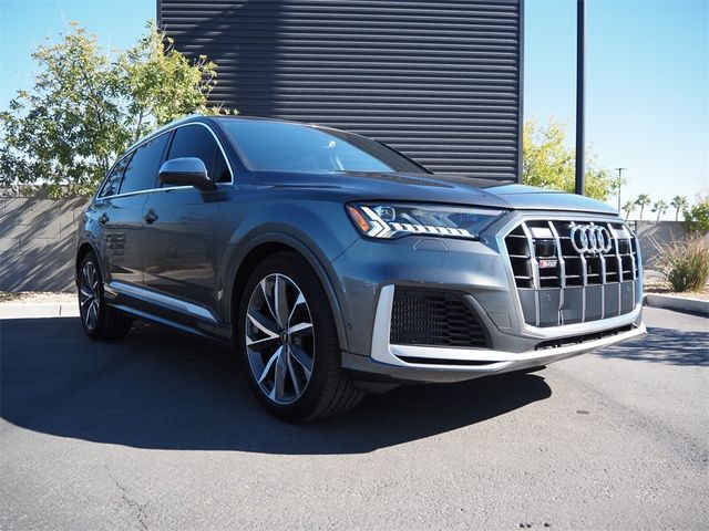 2022 Audi SQ7 Prestige