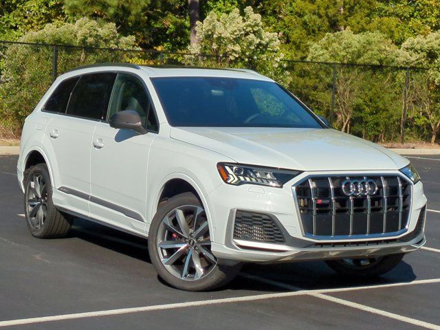 2022 Audi SQ7 Prestige