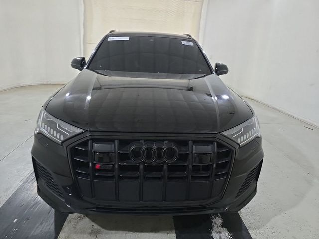 2022 Audi SQ7 Prestige