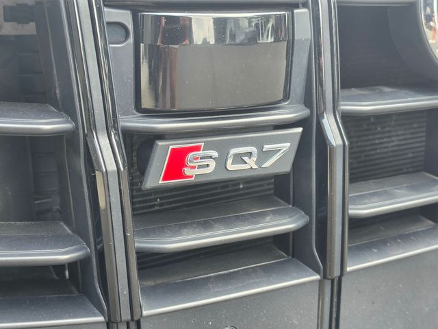 2022 Audi SQ7 Prestige