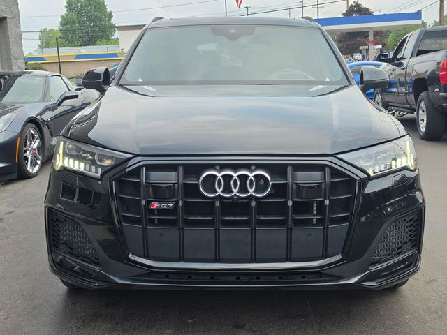 2022 Audi SQ7 Prestige