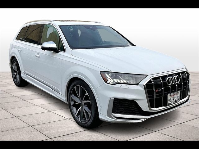 2022 Audi SQ7 Prestige