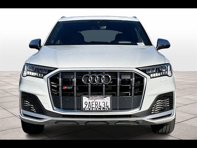 2022 Audi SQ7 Prestige