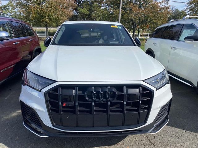 2022 Audi SQ7 Prestige