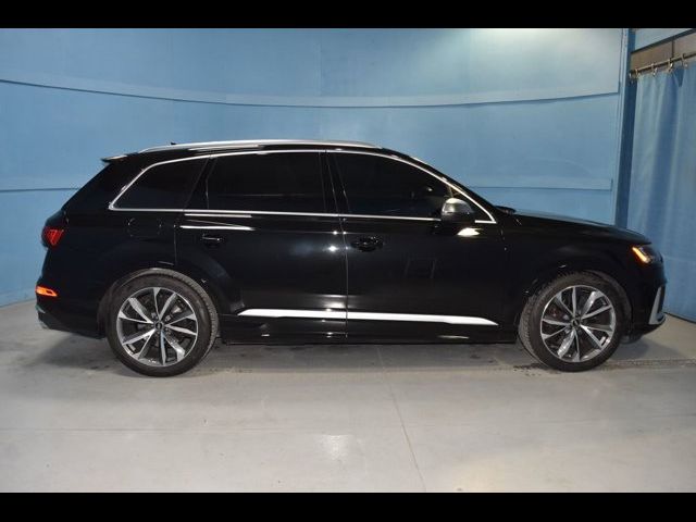 2022 Audi SQ7 Prestige