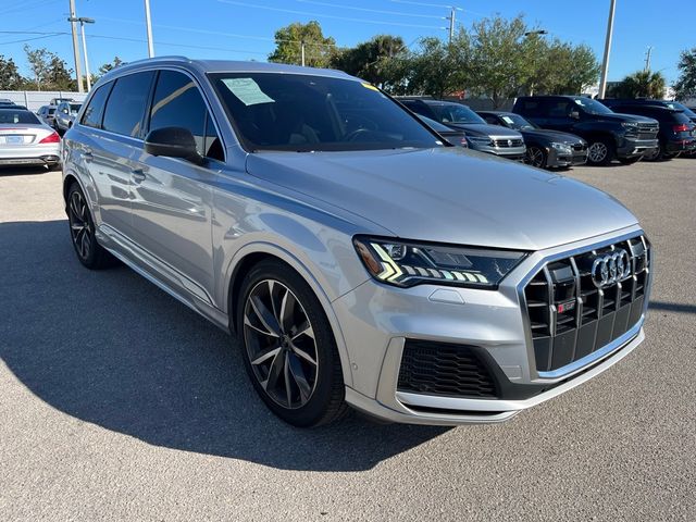 2022 Audi SQ7 Prestige