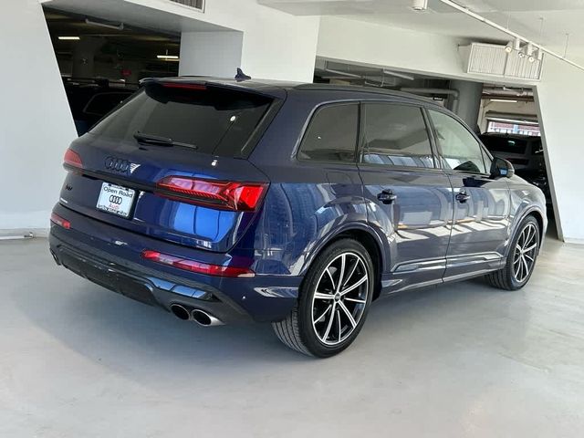 2022 Audi SQ7 Prestige