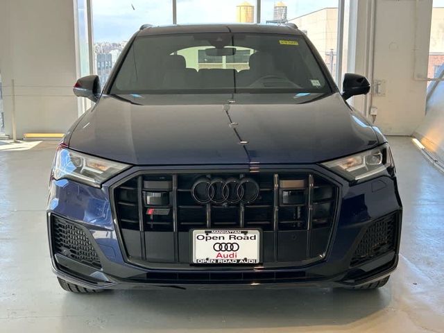 2022 Audi SQ7 Prestige
