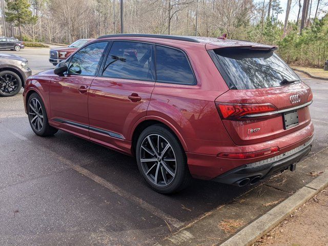 2022 Audi SQ7 Prestige