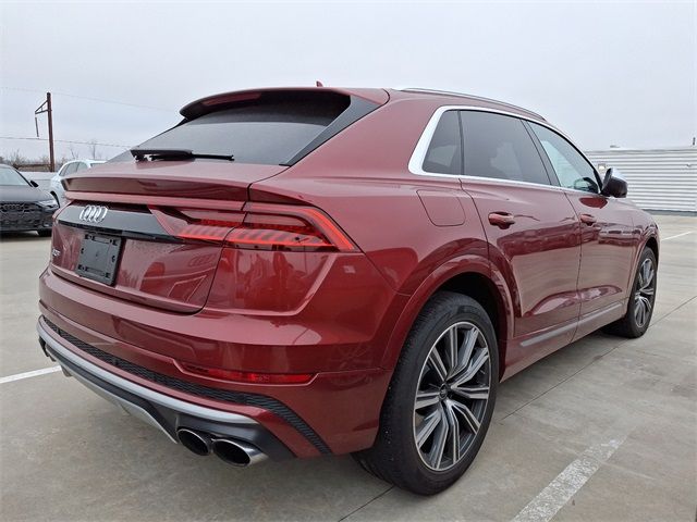 2022 Audi SQ8 Premium Plus