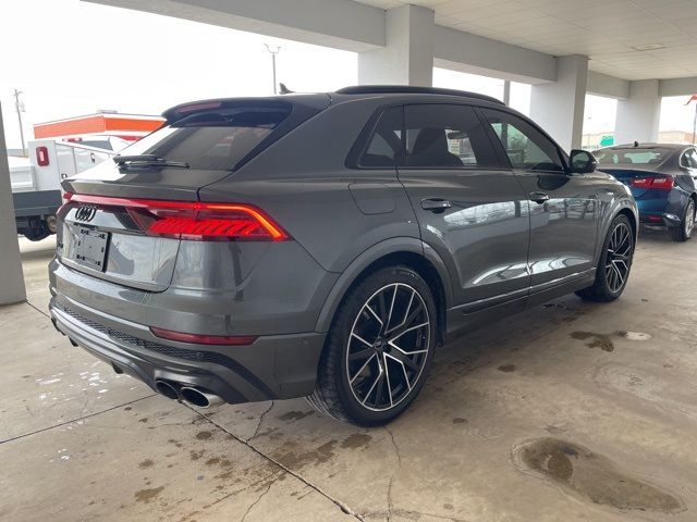 2022 Audi SQ8 Prestige