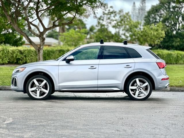 2022 Audi SQ5 Premium