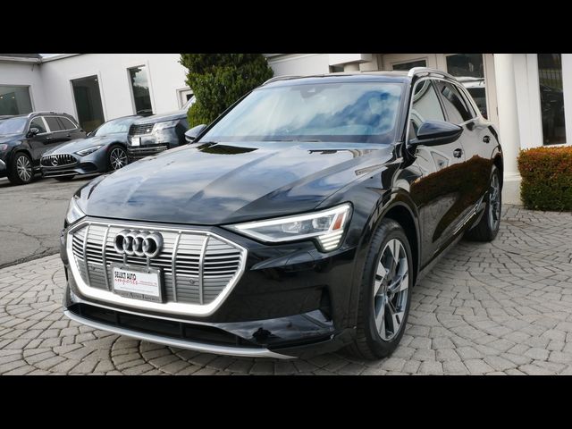 2022 Audi e-tron Premium