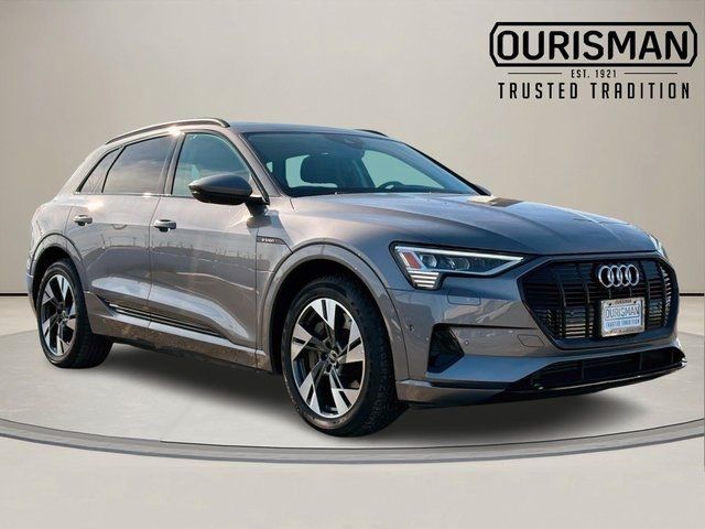 2022 Audi e-tron Premium