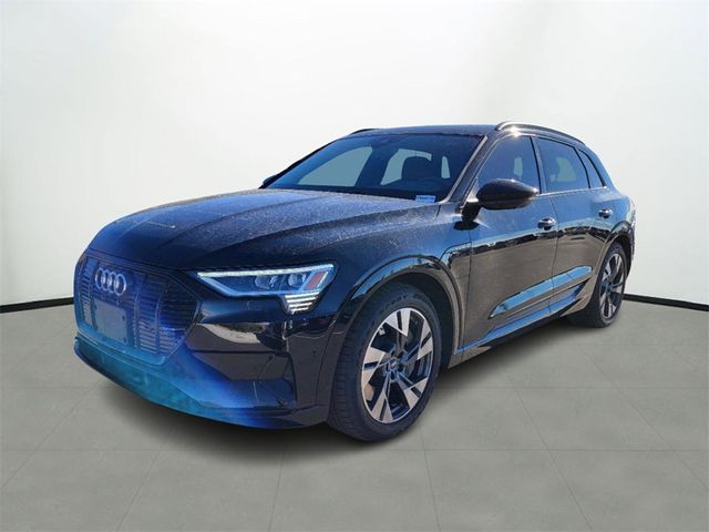 2022 Audi e-tron Premium