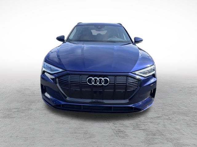 2022 Audi e-tron Premium
