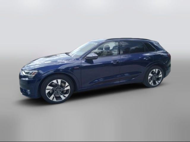 2022 Audi e-tron Premium