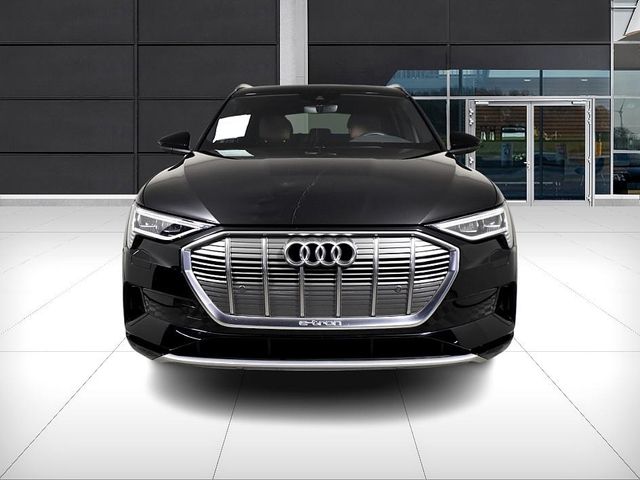 2022 Audi e-tron Premium