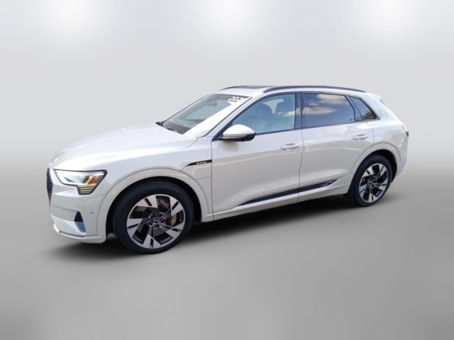 2022 Audi e-tron Premium