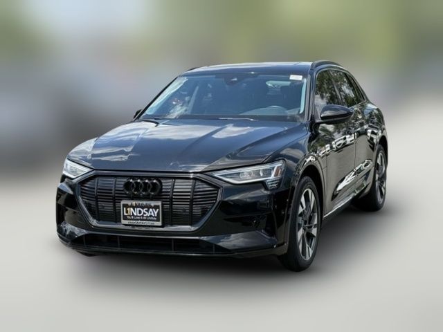 2022 Audi e-tron Premium