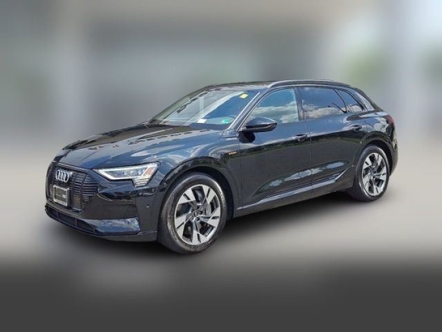 2022 Audi e-tron Premium