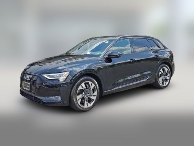 2022 Audi e-tron Premium