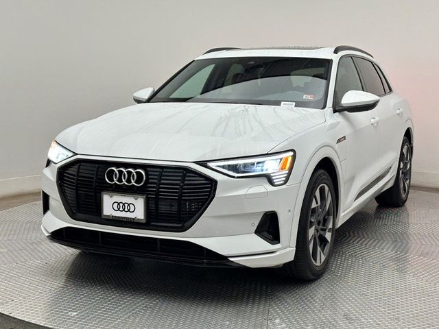 2022 Audi e-tron Premium