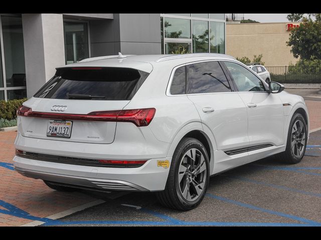 2022 Audi e-tron Premium