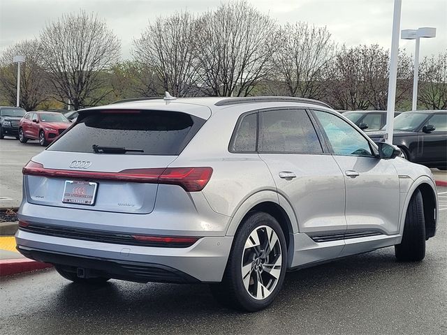 2022 Audi e-tron Premium