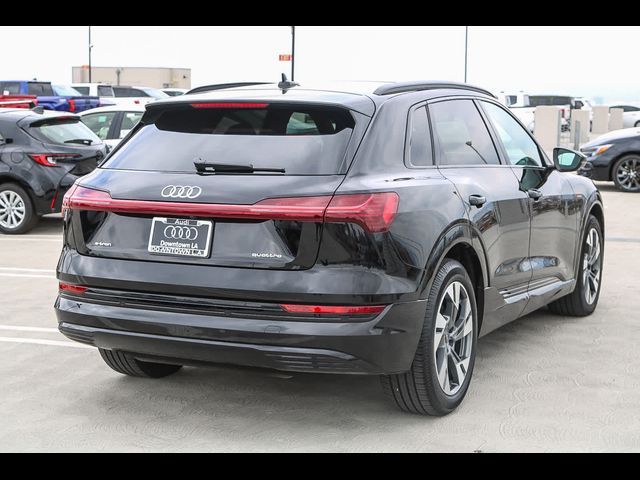 2022 Audi e-tron Premium