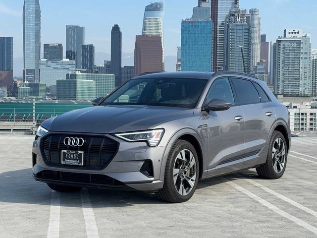 2022 Audi e-tron Premium