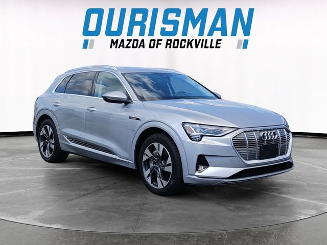2022 Audi e-tron Premium