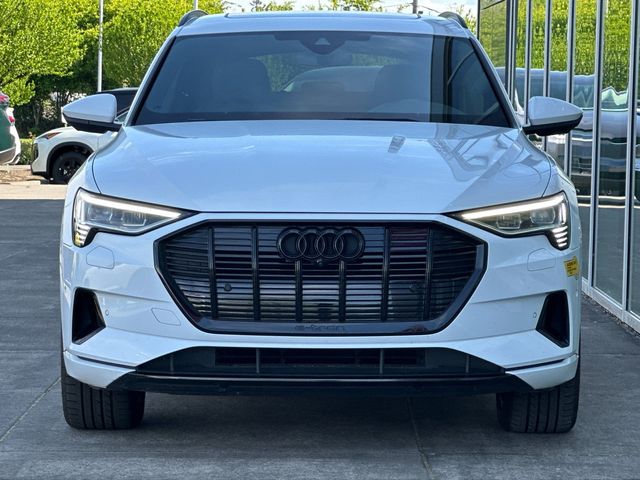 2022 Audi e-tron Premium
