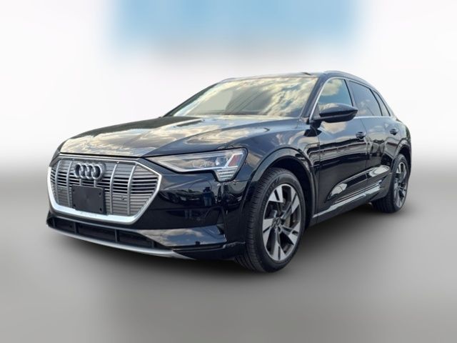 2022 Audi e-tron Premium