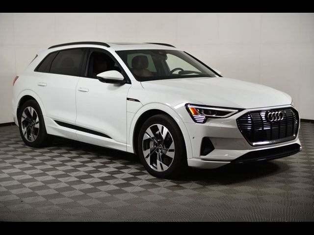 2022 Audi e-tron Premium