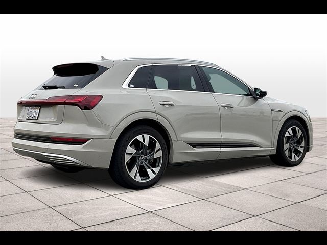 2022 Audi e-tron Premium