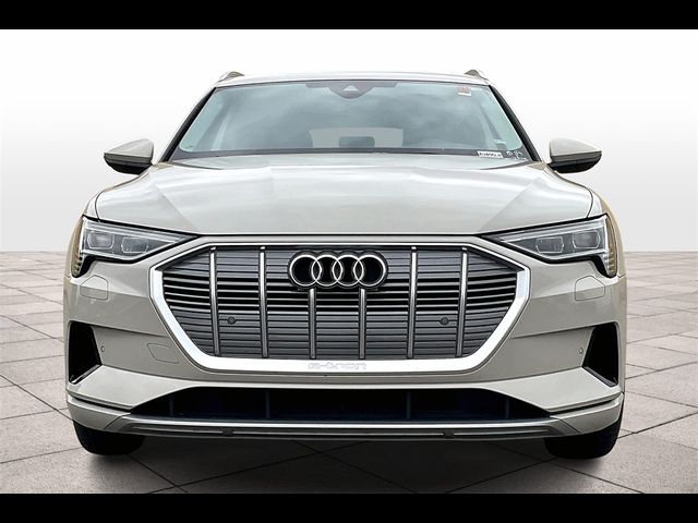 2022 Audi e-tron Premium