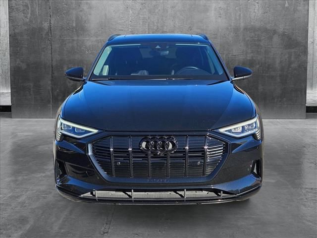 2022 Audi e-tron Premium