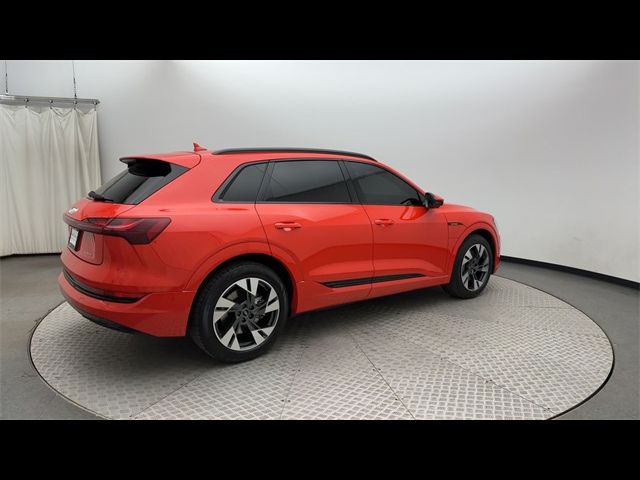 2022 Audi e-tron Premium