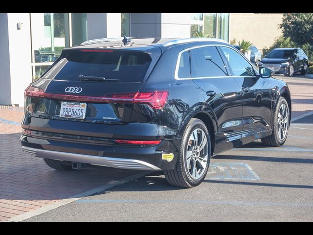 2022 Audi e-tron Premium