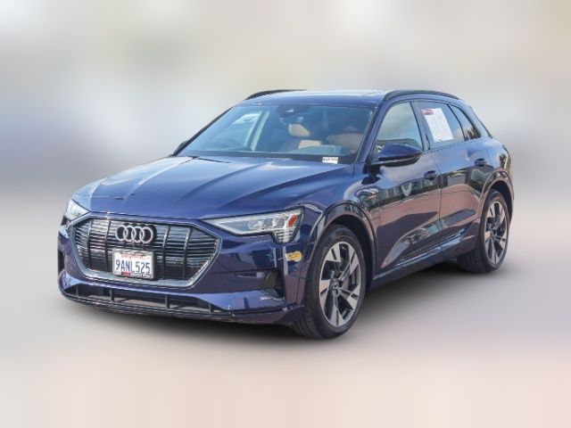 2022 Audi e-tron Premium