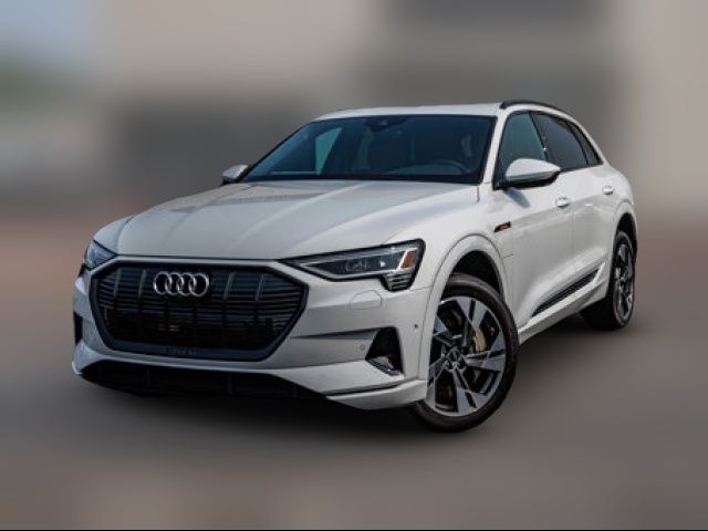2022 Audi e-tron Premium
