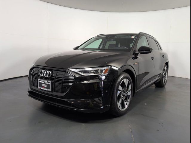 2022 Audi e-tron Premium