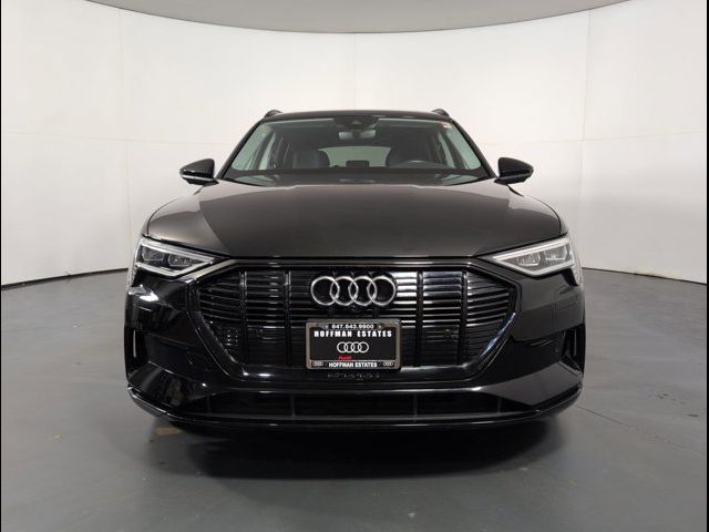 2022 Audi e-tron Premium