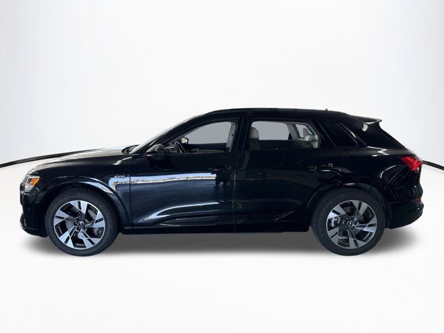 2022 Audi e-tron Premium