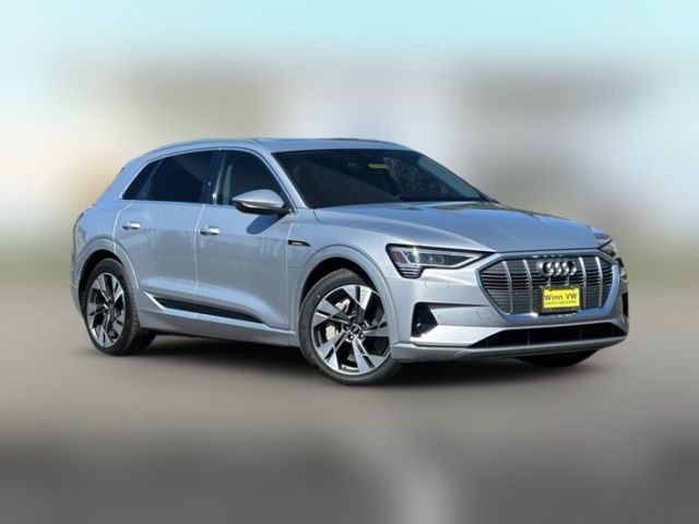2022 Audi e-tron Premium