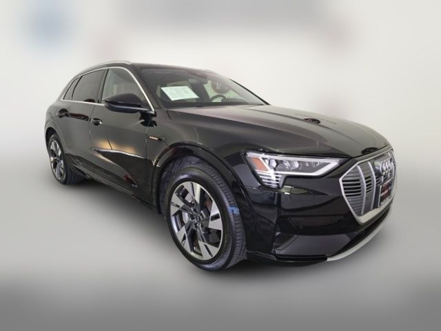 2022 Audi e-tron Premium